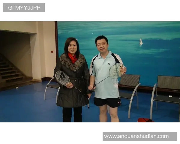 成都羽毛球队与南京羽毛球队赛后技术分析与战术复盘探讨